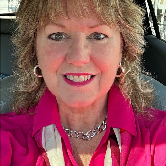 Meet your Posher, Cat - Picture 9 of 14